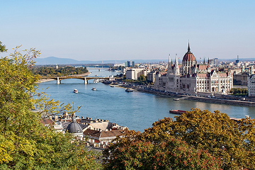 Why Migrate to Hungary
